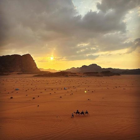 Rum Solaris Bubbles Camp Hotel Wadi Rum Exterior foto