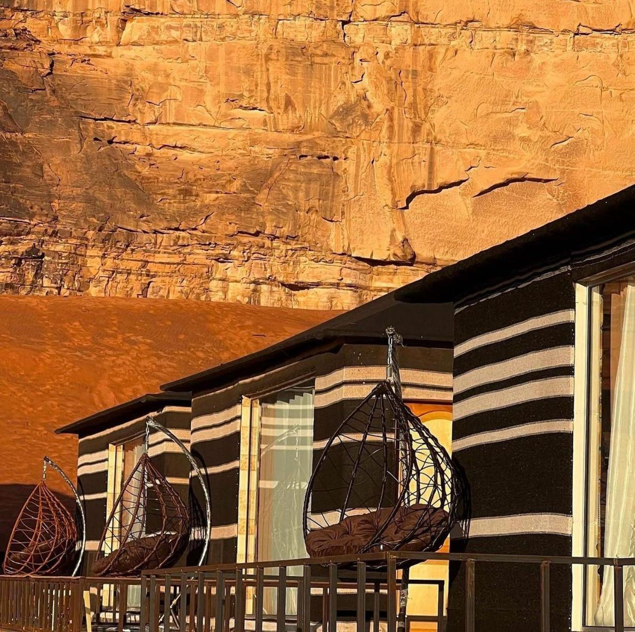 Rum Solaris Bubbles Camp Hotel Wadi Rum Exterior foto