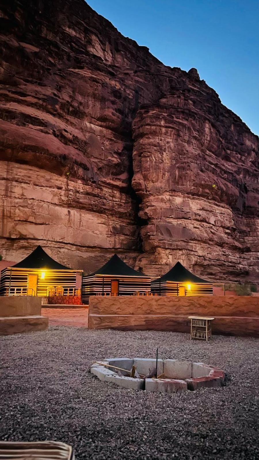 Rum Solaris Bubbles Camp Hotel Wadi Rum Exterior foto